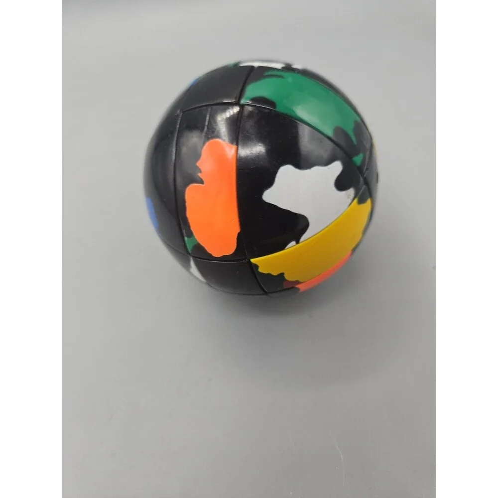 Vintage 1982 Rubik’s World Puzzle Globe Sphere Toy Hong Kong Cube - No Stand